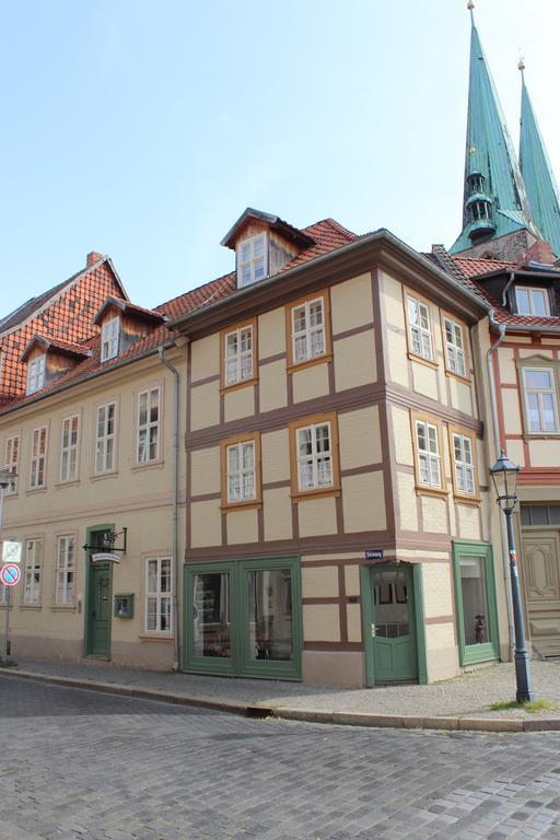 Apartments Am Brunnen Кведлинбург Экстерьер фото